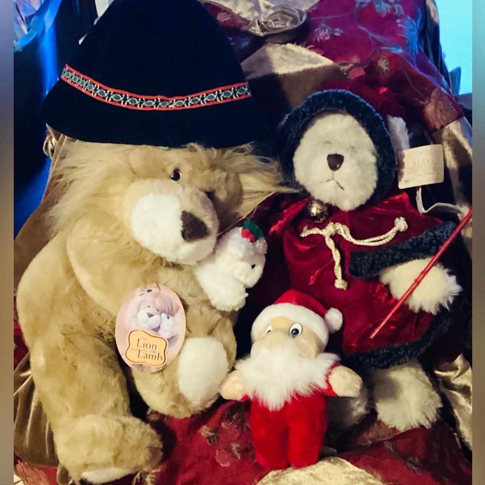Kmart Vintage 1986 Christmas Bear  VNPLVC
   Used as Prop, Only for photos - Picture 9 of 16